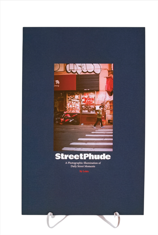 StreetPhude: A Photographic Illumination of Daily Street Moments